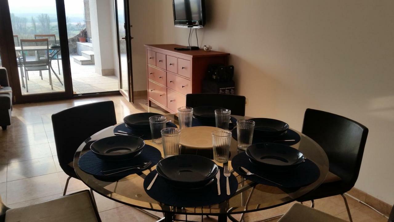 Classy Panorama Apartman Тихань Экстерьер фото